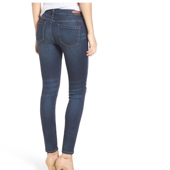 BLANKNYC Distressed Skinny Jeans - Picture 2 of 8